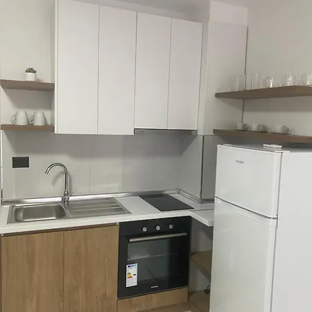 Lulu - Gray Apartment *