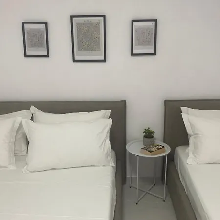 Lulu - Gray Apartment Golem (Tirana)